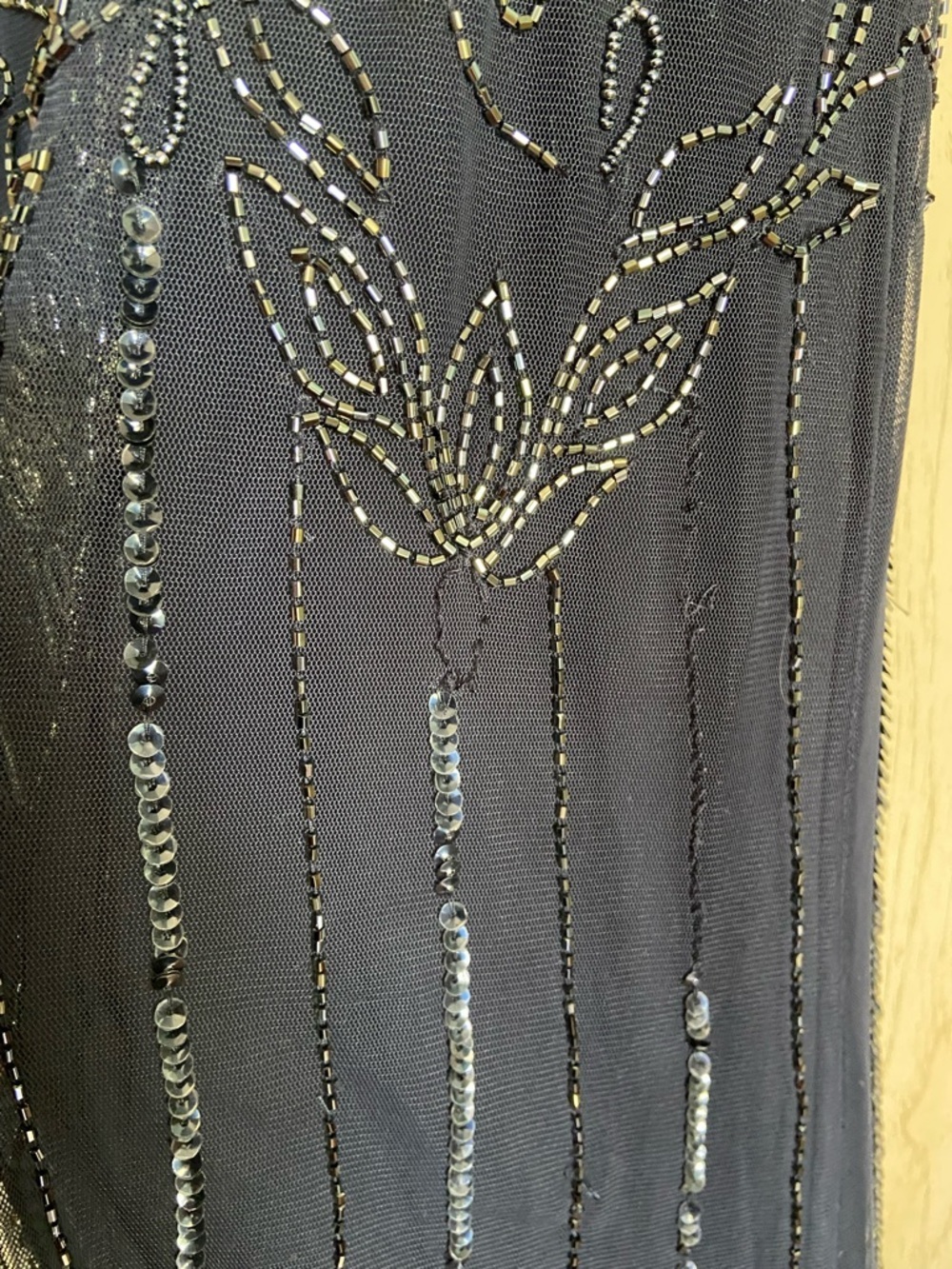 Adrianna Papell Women's Beaded Short-Sleeve Sheer-Overlay Gown 10 Petite FLAW - Picture 6 of 16